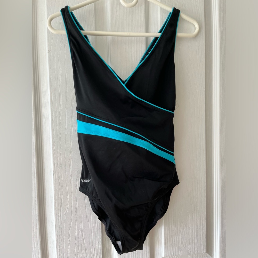 Speedo One Piece Bathing Suit  in Black and Turquoise - Size 10
